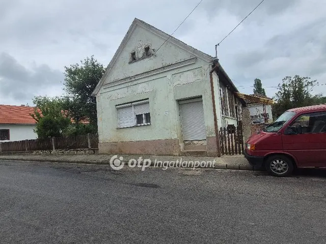 Eladó ház Szellő 140 nm