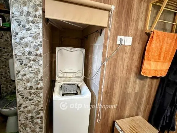 Eladó ház Komló 140 nm