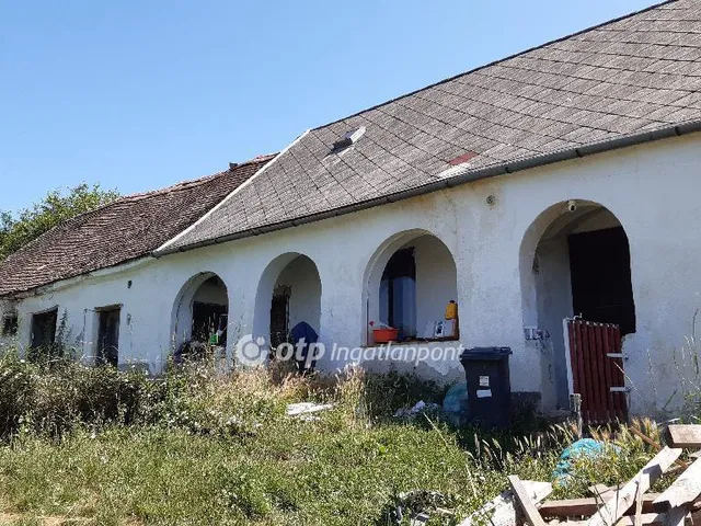 Eladó ház Velény 60 nm