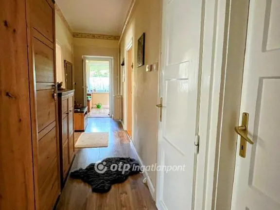 Eladó ház Komló 140 nm