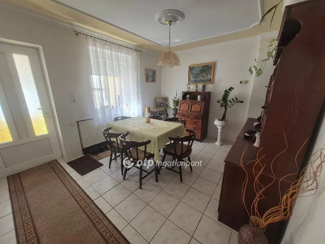 Eladó ház Himesháza 120 nm