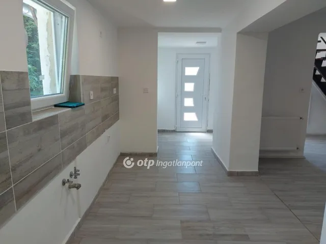 Eladó ház Pécs, Újhegy 125 nm