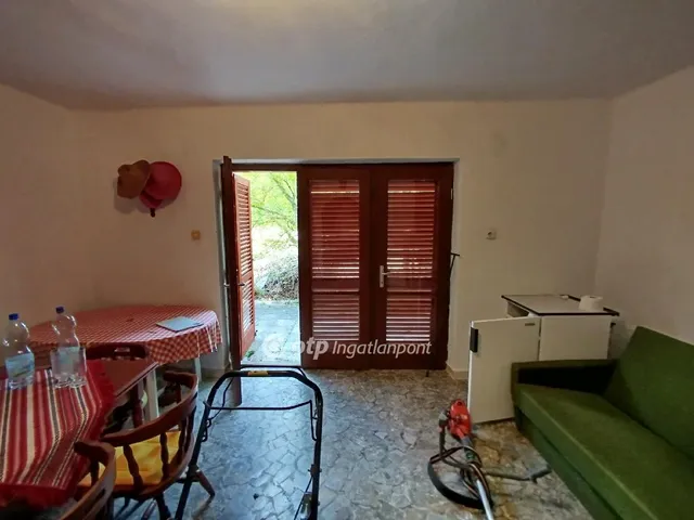 Eladó üdülő és hétvégi ház Pécsvárad 34 nm