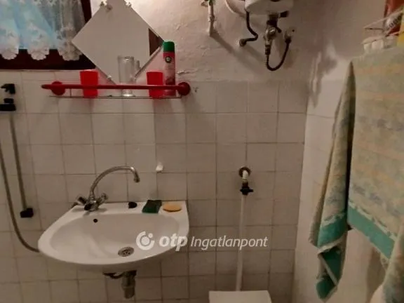 Eladó üdülő és hétvégi ház Pécsvárad 34 nm