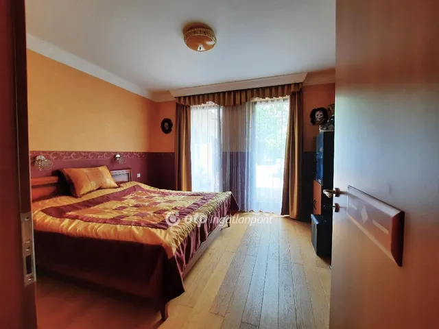 Eladó ház Siófok 270 nm
