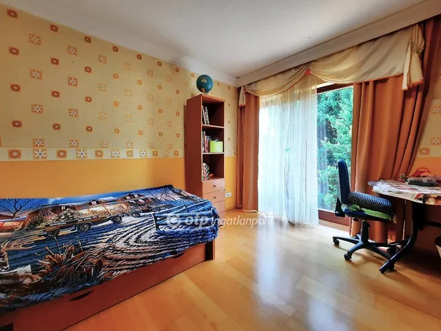 Eladó ház Siófok 270 nm