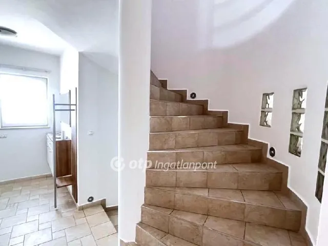 Eladó ház Pécs 363 nm