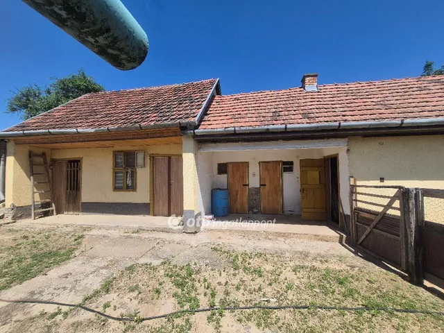 Eladó ház Himesháza 120 nm