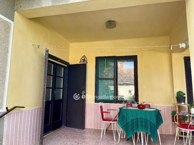 Eladó ház Csikóstőttős 153 nm