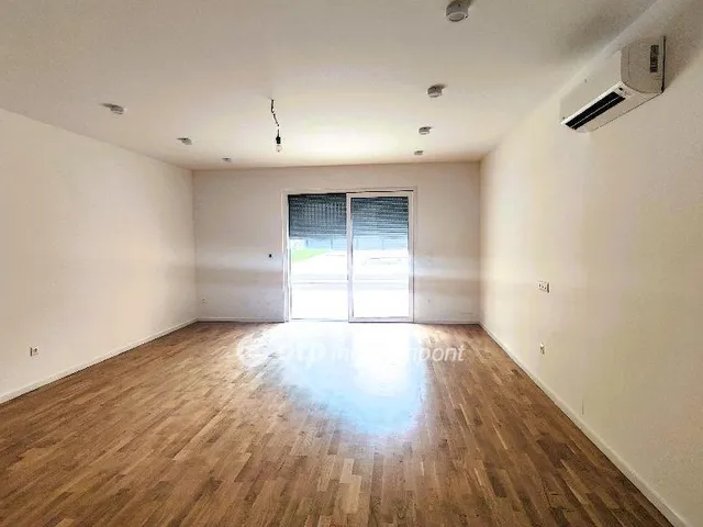 Eladó ház Balatonakarattya 168 nm