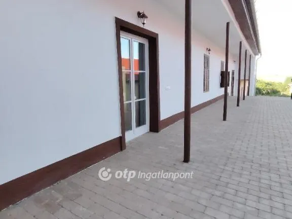 Eladó ház Véménd 150 nm