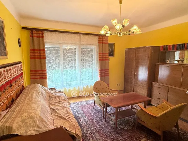 Eladó ház Geresdlak 200 nm