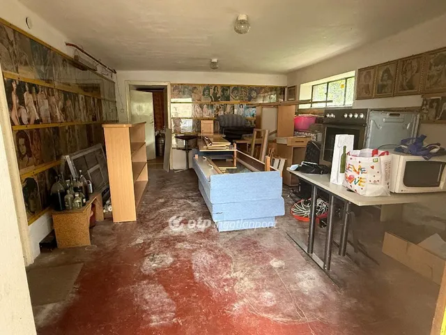 Eladó ház Geresdlak 200 nm