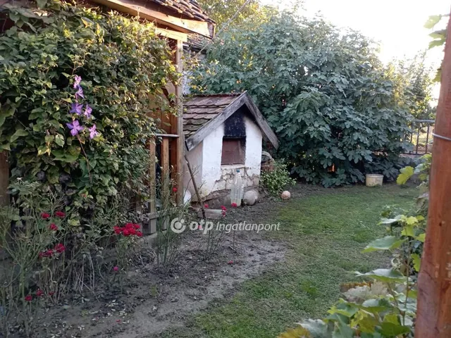 Eladó ház Majs 68 nm