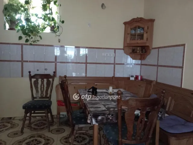 Eladó ház Majs 68 nm