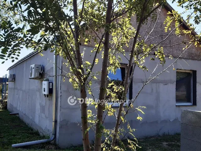 Eladó ház Kozármisleny 78 nm