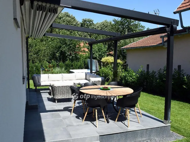 Eladó ház Balatonföldvár 164 nm