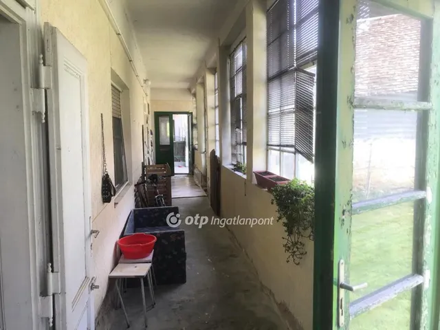 Eladó ház Nagynyárád 200 nm