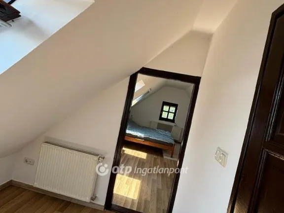 Eladó ház Cserkút 180 nm