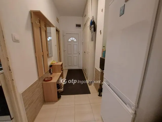 Eladó lakás Pécs, Uránváros 60 nm
