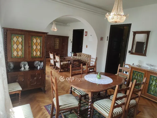 Eladó ház Mohács 240 nm