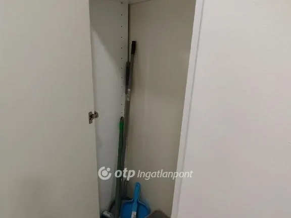 Eladó lakás Pécs, Egyetemváros 35 nm
