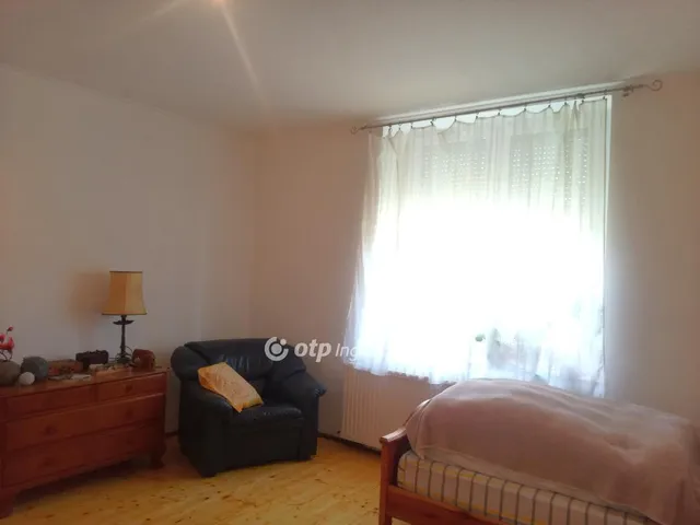 Eladó ház Sásd 67 nm