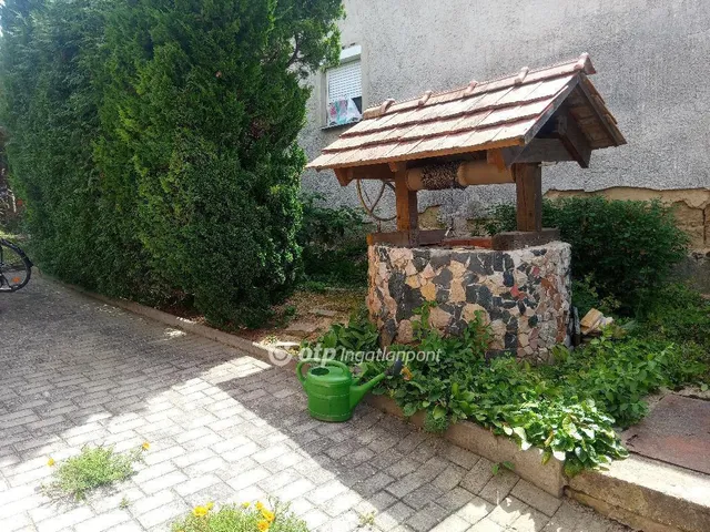 Eladó ház Sásd 67 nm