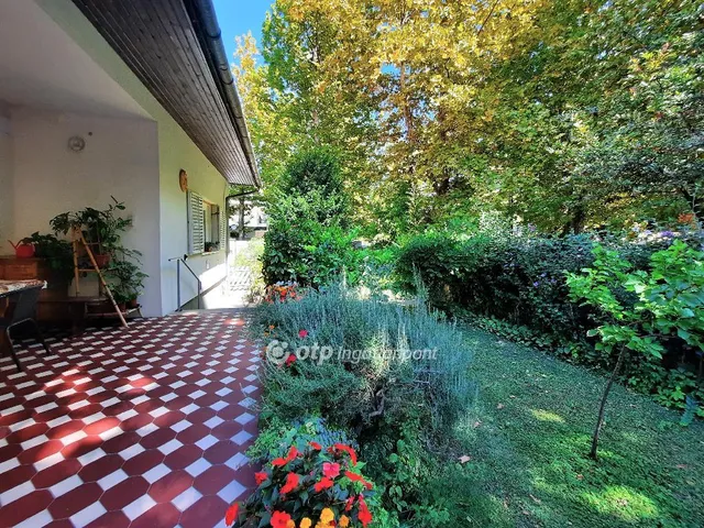 Eladó lakás Siófok 110 nm