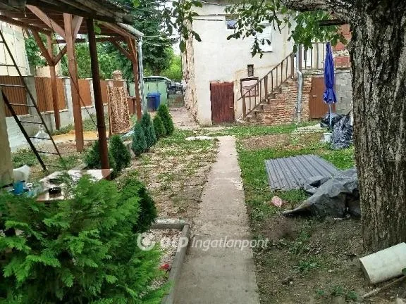 Eladó ház Pécs 29 nm