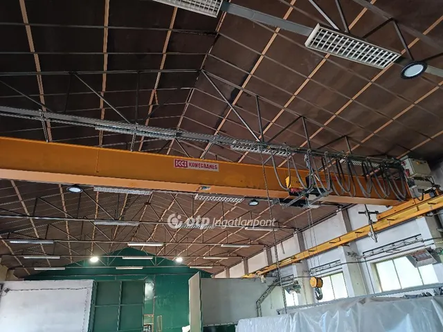 Eladó kereskedelmi és ipari ingatlan Paks 2732 nm