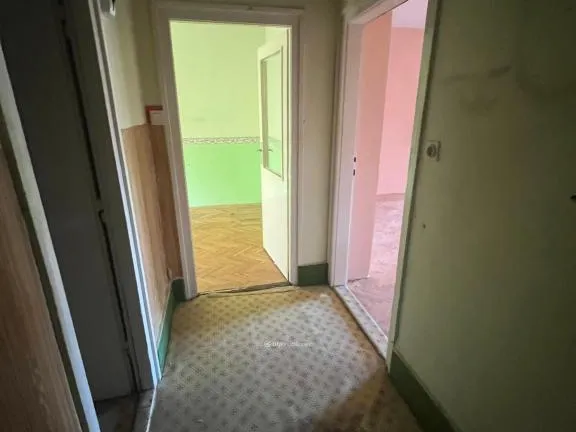 Eladó lakás Komló 54 nm