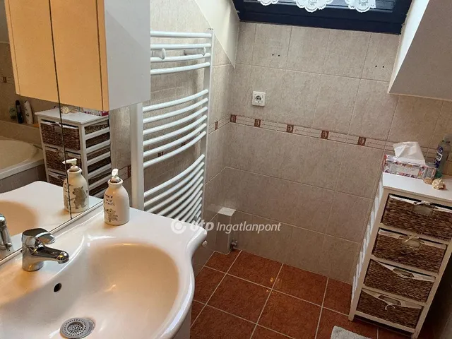 Eladó lakás Pécs 72 nm