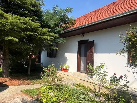 Eladó ház Szellő 80 nm