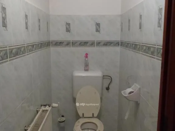 Eladó ház Kozármisleny 180 nm