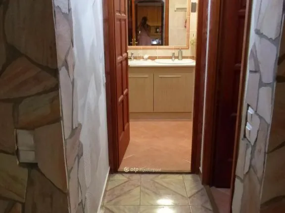 Eladó ház Kozármisleny 180 nm
