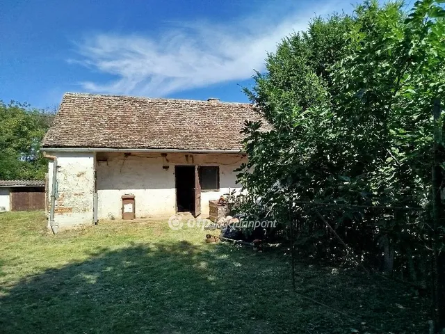 Eladó ház Magyarbóly 53 nm