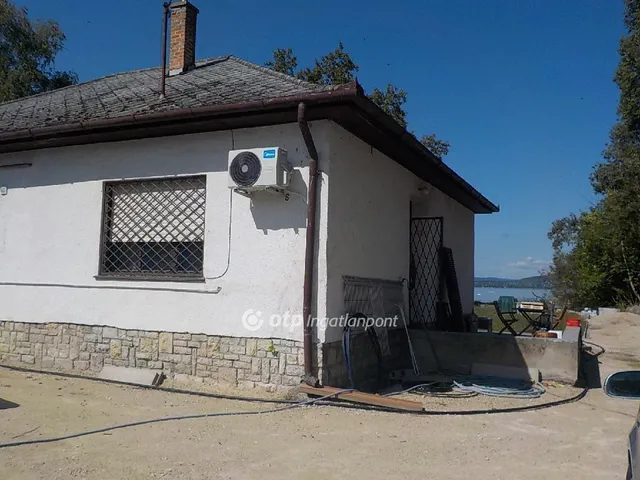 Eladó üdülő és hétvégi ház Balatonboglár 90 nm