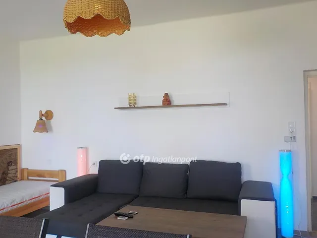 Eladó üdülő és hétvégi ház Balatonboglár 90 nm