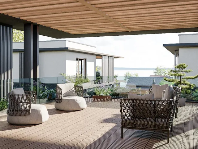 Eladó ház Balatonszemes 231 nm