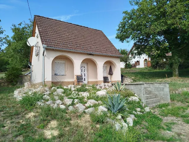 Eladó ház Harkány 70 nm