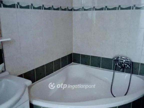 Eladó lakás Pécs 61 nm