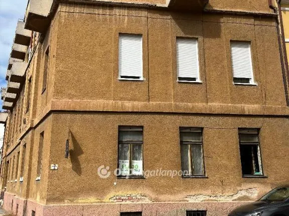 Eladó lakás Pécs 88 nm