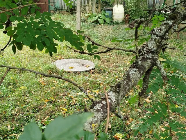 Eladó telek Pécs 882 nm