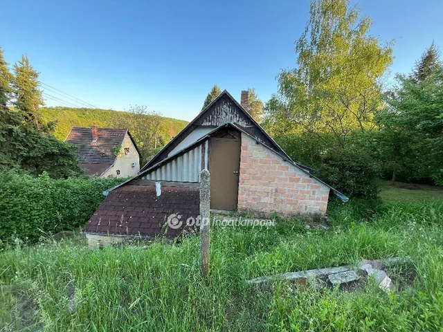 Eladó üdülő és hétvégi ház Gyód 30 nm