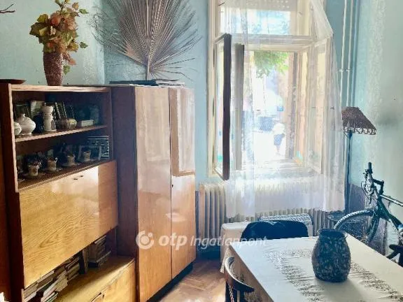 Eladó lakás Pécs 88 nm