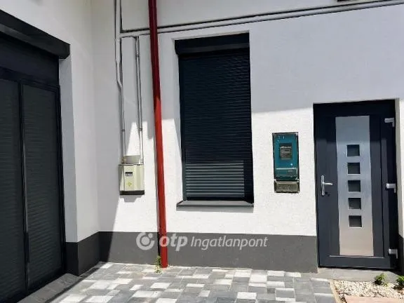 Eladó lakás Pécs 90 nm