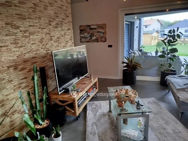 Eladó ház Pécs, Újhegy 138 nm