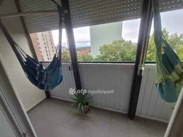 Eladó lakás Pécs, Egyetemváros 64 nm