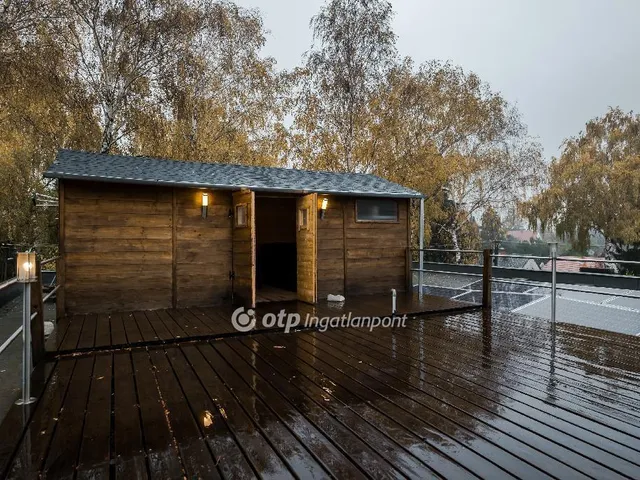 Eladó ház Balatonberény 400 nm